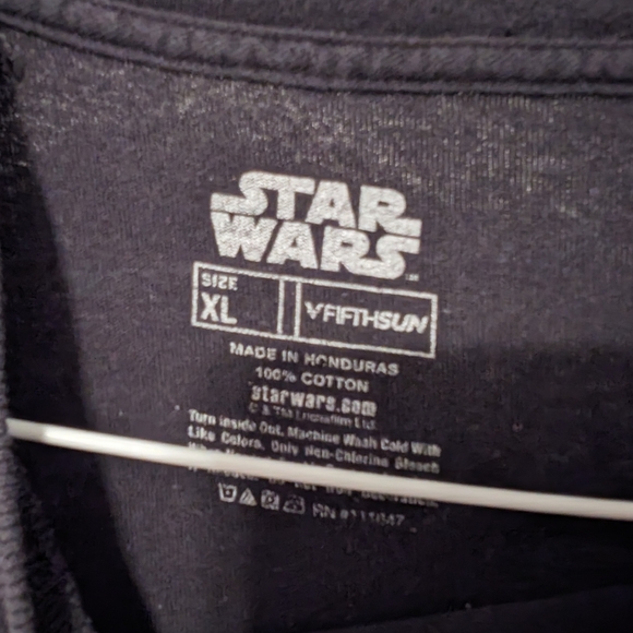 Star Wars: The Force Awakens Kylo Ren T-shirt - Picture 3 of 4